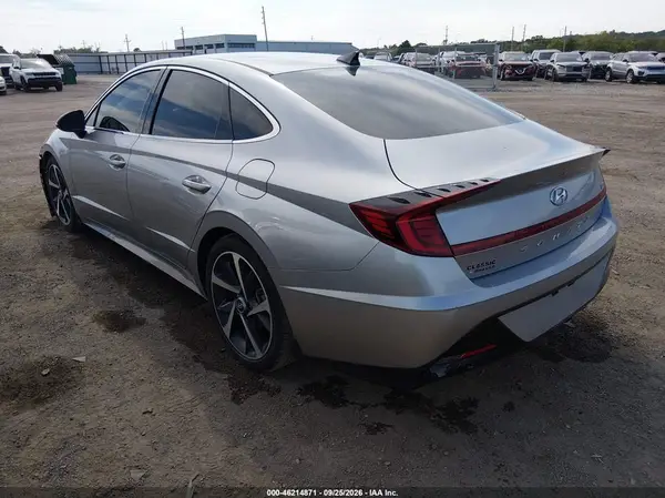 5NPEJ4J25MH076333 — 2021 Hyundai Sonata, фото 3 с аукциона IAAI, Передняя часть слева