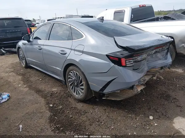 KMHL34JJ2SA123777 — 2025 Hyundai Sonata, фото 3 с аукциона IAAI, Задняя часть