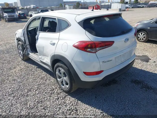 KM8J2CA40JU716596 — 2018 Hyundai Tucson Base 2.0L, фото 3 с аукциона IAAI 14.10.2026, Передняя часть