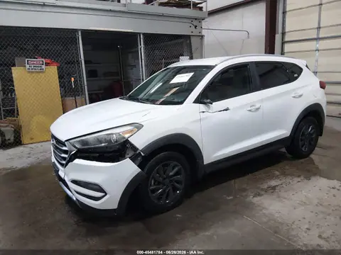 2016 Hyundai Tucson Eco VIN KM8J3CA29GU083746 фото 2