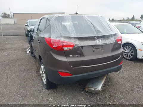 2014 Hyundai Tucson Gl VIN KM8JT3AF6EU855605 фото 3