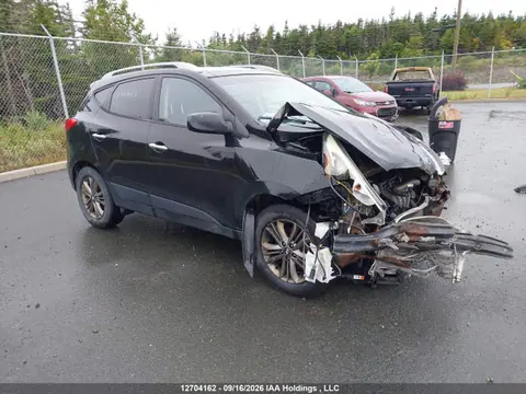 KM8JUCAG4EU883229 — 2014 Hyundai Tucson GLS/Limited/SE, Передняя часть (Front), фото до ремонта