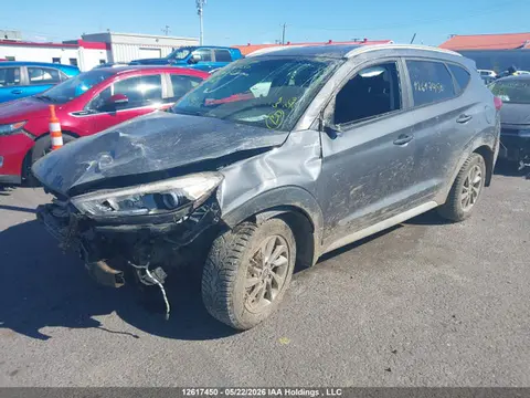 2017 Hyundai Tucson Limited/sport And Eco/se VIN KM8J3CA43HU490027 фото 2