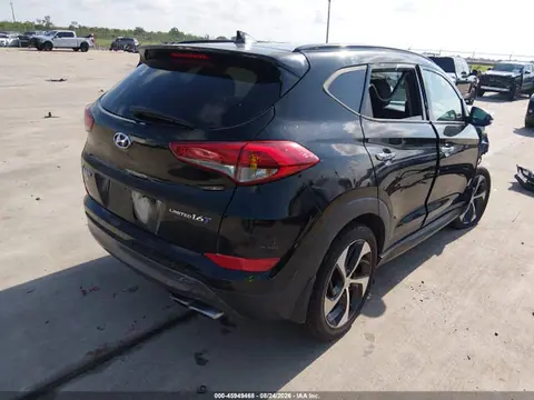 2016 Hyundai Tucson Limited VIN KM8J33A28GU160946 фото 4