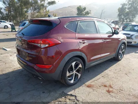2016 Hyundai Tucson Limited VIN KM8J33A23GU059426 фото 4