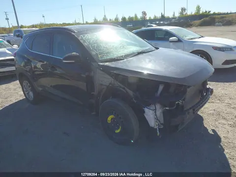 KM8J3CA49HU308265 — 2017 Hyundai Tucson Luxury, Передняя часть (Front), фото до ремонта