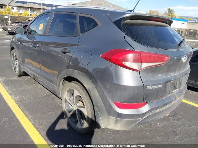 KM8J3CA2XGU234321 — 2016 Hyundai Tucson Premium 1.6, фото 3 с аукциона IAAI 14.10.2026, Передняя часть