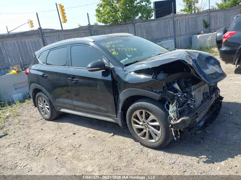 KM8J3CA48JU775750 — 2018 Hyundai Tucson Premium 2.0L, Передняя часть (Front), фото до ремонта