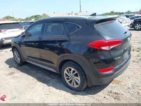 2018 Hyundai Tucson Premium 2.0l VIN KM8J3CA48JU775750 фото 3