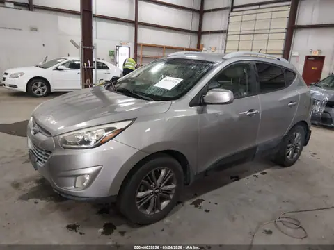 2014 Hyundai TUCSON SE VIN KM8JUCAG6EU868960 фото 2