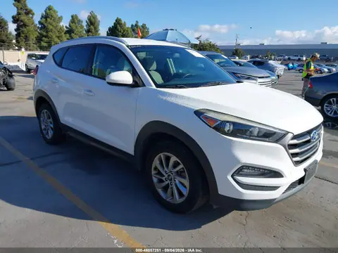 KM8J33A49GU130629 — 2016 Hyundai Tucson SE, Естественный износ (Normal Wear & Tear), фото до ремонта