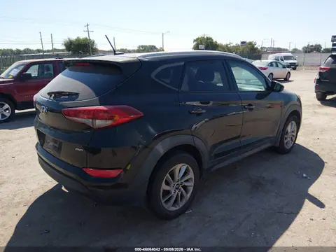 2016 Hyundai TUCSON SE VIN KM8J3CA4XGU038462 фото 4