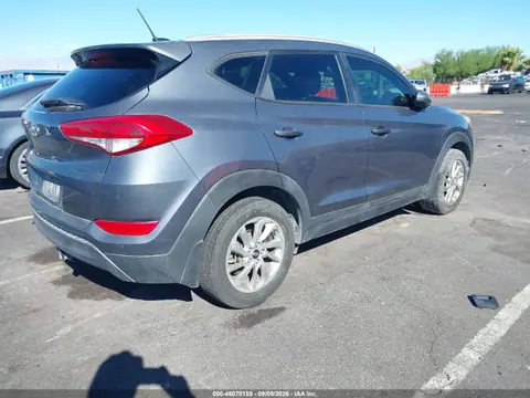 2016 Hyundai TUCSON SE VIN KM8J33A42GU027312 фото 4