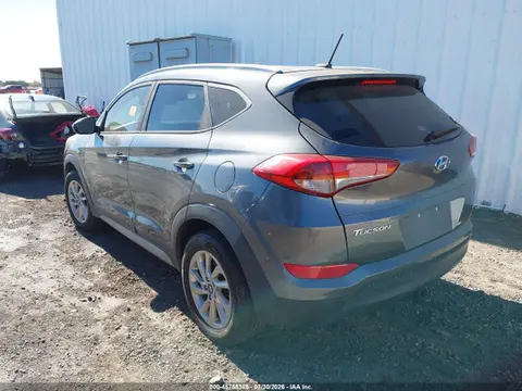 2017 Hyundai TUCSON SE VIN KM8J3CA4XHU295400 фото 3