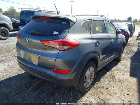 2017 Hyundai TUCSON SE VIN KM8J3CA4XHU295400 фото 4