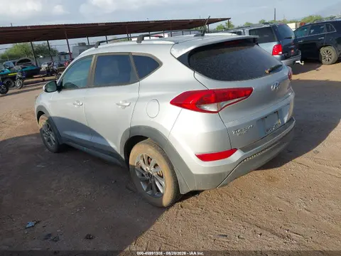 2017 Hyundai TUCSON SE VIN KM8J33A47HU285603 фото 3