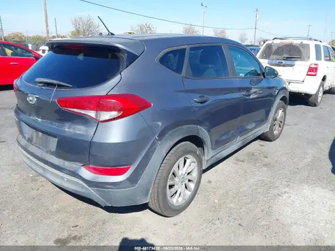2018 Hyundai TUCSON SE VIN KM8J23A45JU761193 фото 4