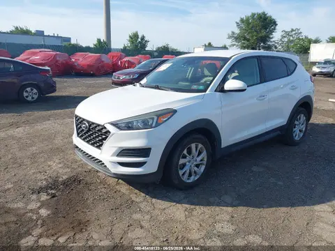 2019 Hyundai TUCSON SE VIN KM8J2CA47KU864827 фото 2