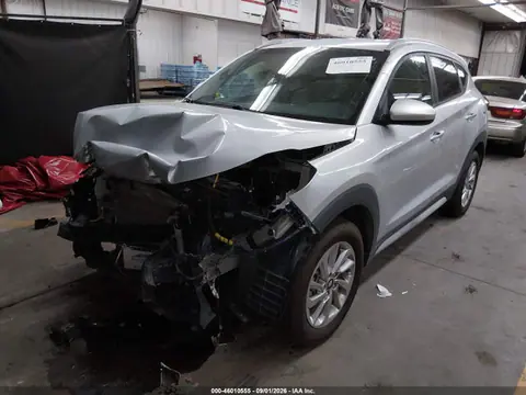 2018 Hyundai TUCSON SEL VIN KM8J33A41JU709430 фото 2