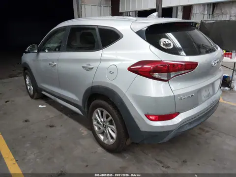 2018 Hyundai TUCSON SEL VIN KM8J33A41JU709430 фото 3