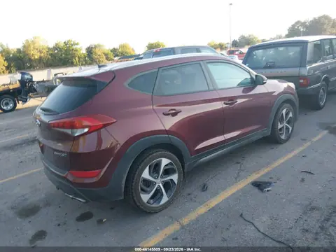 2016 Hyundai Tucson Sport VIN KM8J33A25GU074526 фото 4