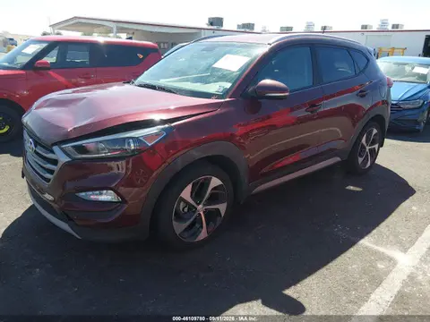 2017 Hyundai Tucson Sport VIN KM8J33A29HU378704 фото 2