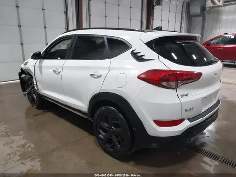 2018 Hyundai Tucson Value VIN KM8J3CA25JU685213 фото 3