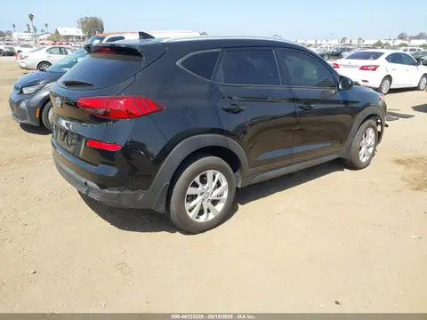 2021 Hyundai Tucson Value VIN KM8J33A44MU306899 фото 4