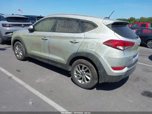 KM8J33A43GU157180 — 2016 Hyundai Tucson, фото 3 с аукциона IAAI 14.10.2026, Естественный износ