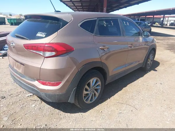KM8J23A47GU159100 — 2016 Hyundai Tucson, фото 4 с аукциона IAAI 13.10.2026, Естественный износ