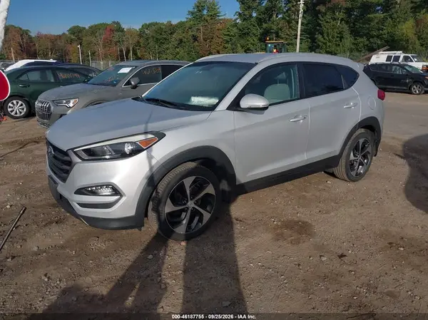 KM8J3CA25GU022653 — 2016 Hyundai Tucson, фото 2 с аукциона IAAI, Естественный износ