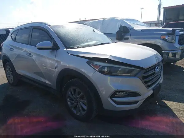 KM8J33A40GU125481 — 2016 Hyundai Tucson, Передняя часть (Front End), фото до ремонта