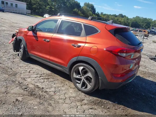 KM8J33A27GU066556 — 2016 Hyundai Tucson, фото 3 с аукциона IAAI, Передняя часть слева
