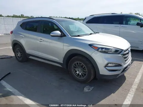 KM8J3CA27HU415717 — 2017 Hyundai Tucson, Передняя часть (Front), фото до ремонта
