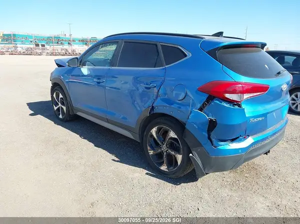 KM8J3CA45HU574687 — 2017 Hyundai Tucson, фото 3 с аукциона IAAI 29.09.2026, Передняя часть
