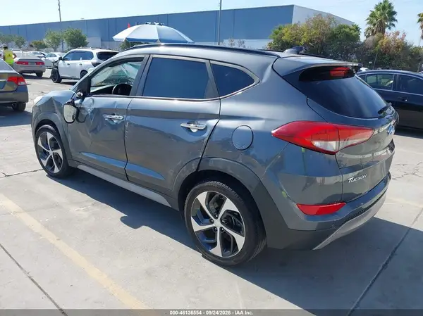 KM8J33A23HU377208 — 2017 Hyundai Tucson, фото 3 с аукциона IAAI, Передняя часть