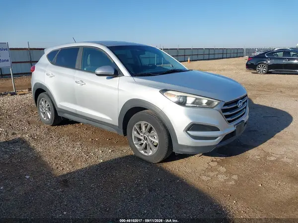 KM8J2CA44JU655768 — 2018 Hyundai Tucson, Град (Hail), фото до ремонта