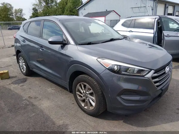 KM8J2CA43JU693850 — 2018 Hyundai Tucson, Град (Hail), фото до ремонта