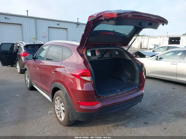 KM8J3CA46JU648673 — 2018 Hyundai Tucson, фото 3 с аукциона IAAI 13.10.2026, Разукомплектован