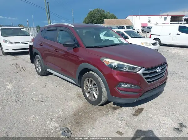 KM8J33A43JU601004 — 2018 Hyundai Tucson, Задняя часть (Rear), фото до ремонта