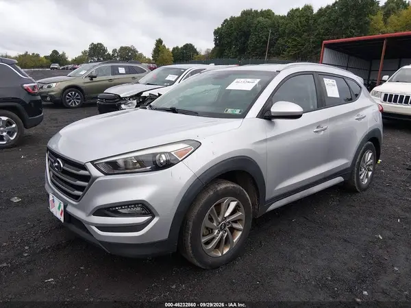 KM8J3CA45JU731883 — 2018 Hyundai Tucson, фото 2 с аукциона IAAI, Задняя часть справа