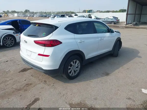 KM8J23A45MU292966 — 2021 Hyundai Tucson, фото 4 с аукциона IAAI, Передняя часть