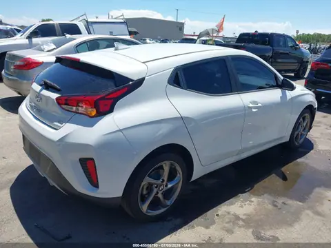 2019 Hyundai Veloster 2.0 VIN KMHTG6AF6KU019688 фото 4