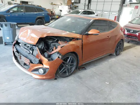 2015 Hyundai Veloster Turbo VIN KMHTC6AE7FU225062 фото 2