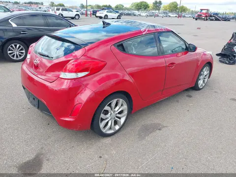 2015 Hyundai Veloster VIN KMHTC6AD0FU238050 фото 4