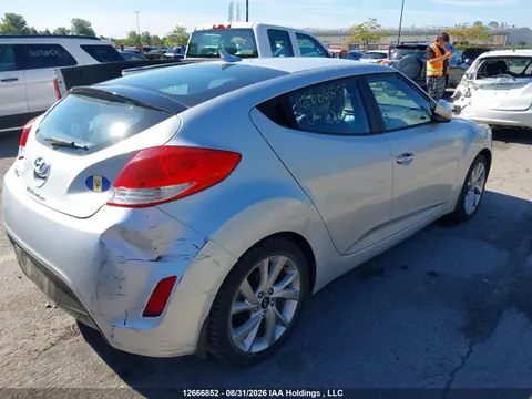 2016 Hyundai Veloster VIN KMHTC6AD9GU265071 фото 4