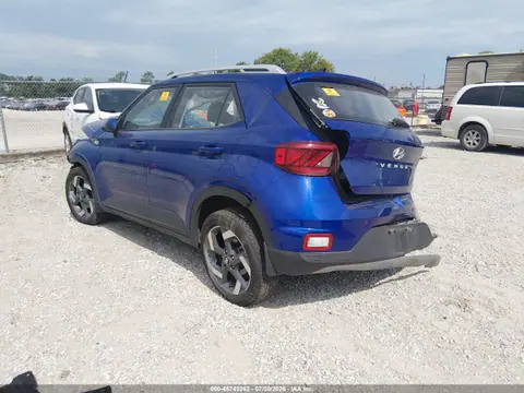 2022 Hyundai Venue Limited VIN KMHRC8A32NU203053 фото 3
