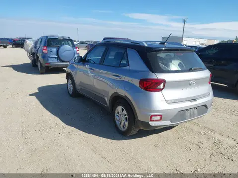 2025 Hyundai Venue Preferred W/two-tone VIN KMHRC8A37SU382377 фото 3