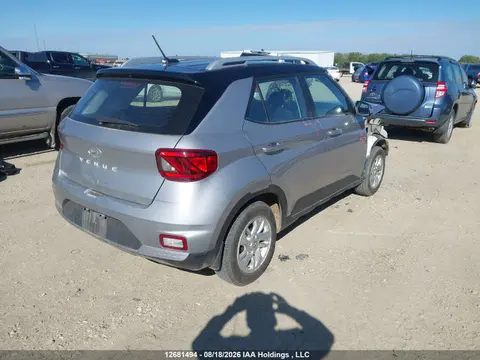 2025 Hyundai Venue Preferred W/two-tone VIN KMHRC8A37SU382377 фото 4