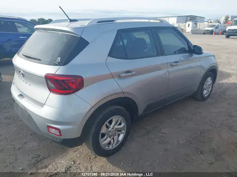 2023 Hyundai Venue Preferred VIN KMHRC8A35PU224353 фото 4